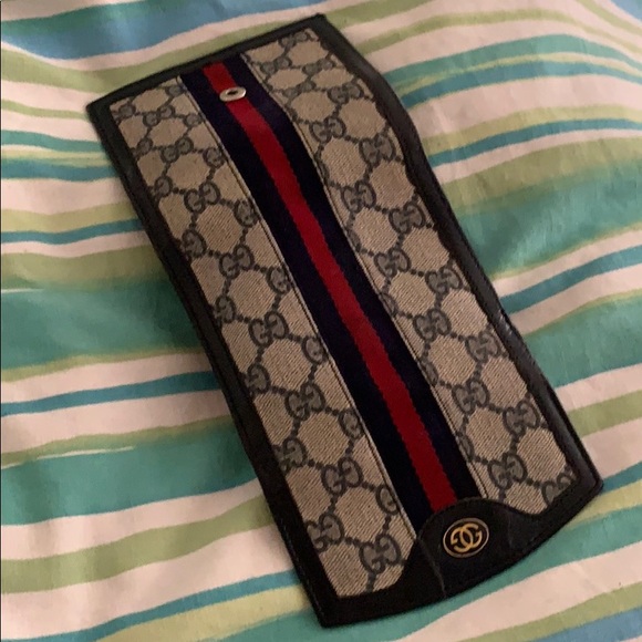 Vintage Gucci wallet and little clutch - Picture 5 of 8